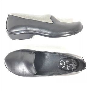 Dansko  37 US 6.5- 7 Olivia black leather loafers